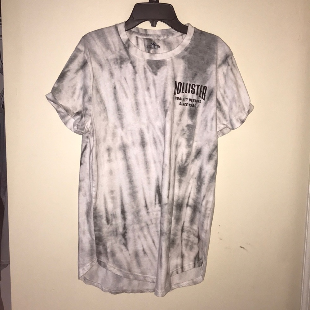 Hollister Tie-dye black and white T-Shirt